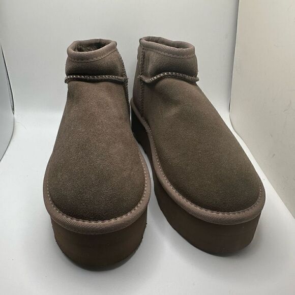 CUSHIONAIRE Women's Genuine Suede pull platform boot +Memory Foam 9 WIDE BROWN - Picture 2 of 7